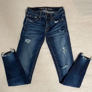 American Eagle, 00 Short, Dark Wash Jean